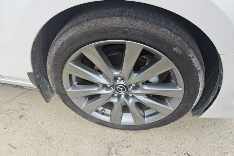 Used Mazda 3 Axela 2023 2.0L Automatic Zhiyao Edition Right Front Wheel Hub