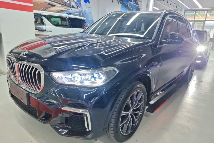 Used BMW X5 2022 Restyled xDrive 30Li Luxury Version M Sport Package