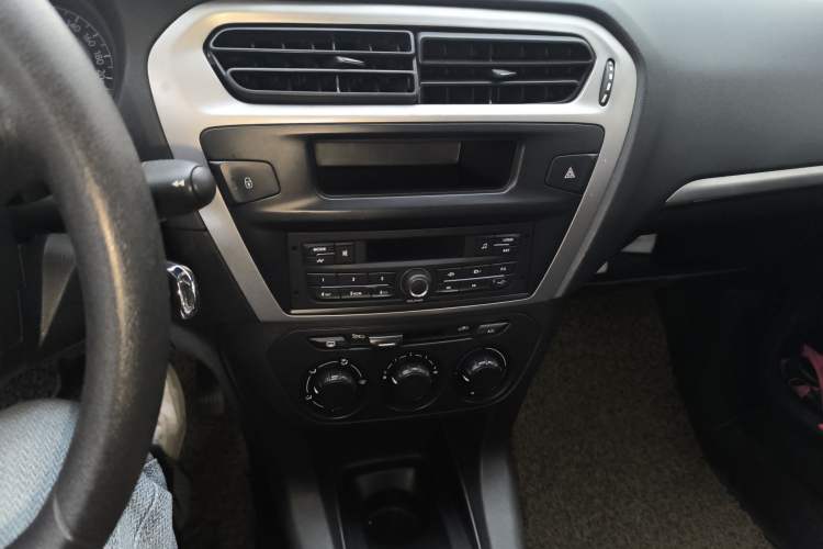 Used Peugeot 301 2016 1.6L Manual Comfort Edition