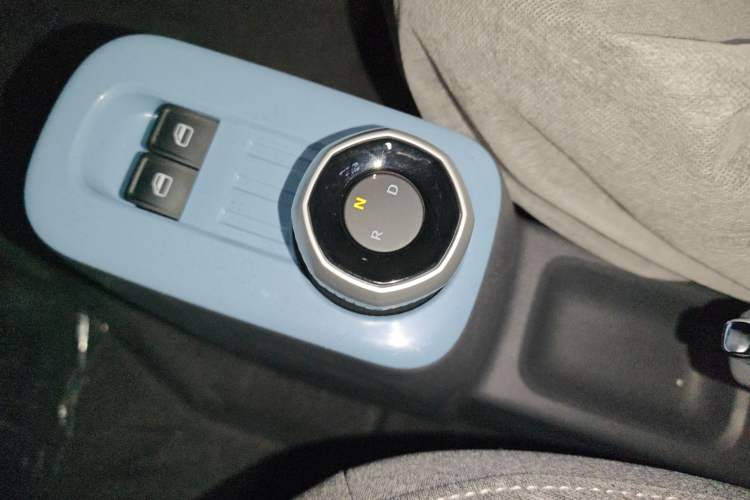 Used Geely Galaxy Panda 2024 Panda Mini 200km Longteng PRO Edition