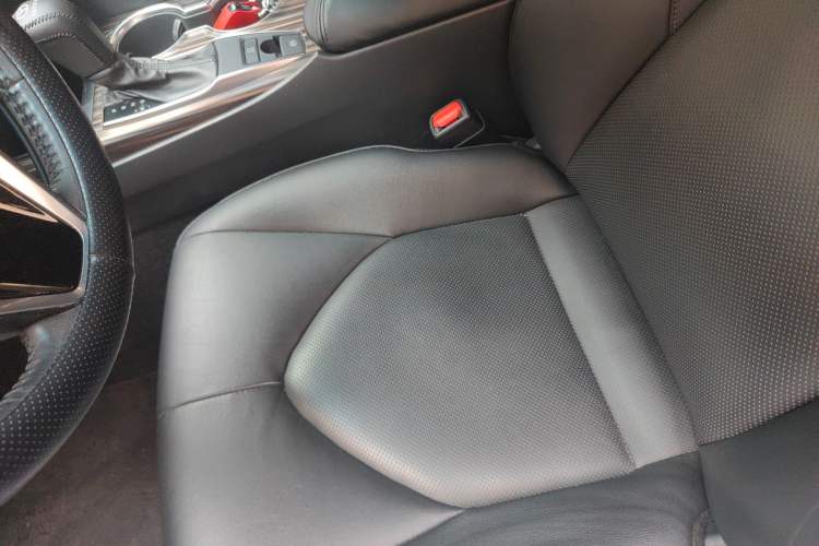 Used Toyota Camry 2019 2.0G Luxury Edition China VI Standard