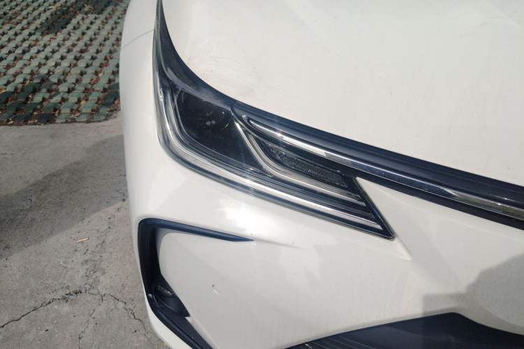 Used Toyota Corolla 2022 TNGA 1.5L CVT Pioneer Edition Right Front Headlight