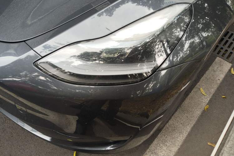 Used Tesla Model Y 2024 Rear-Wheel-Drive Version
