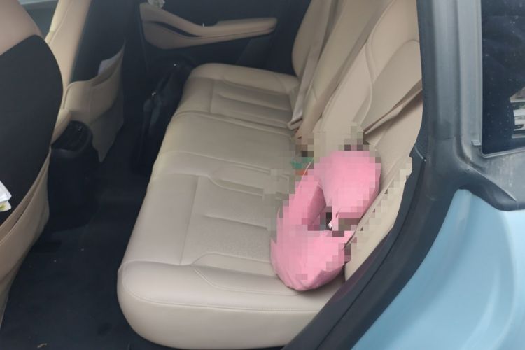 Used Nio ET5T 2023 75 kWh Touring Interior 4