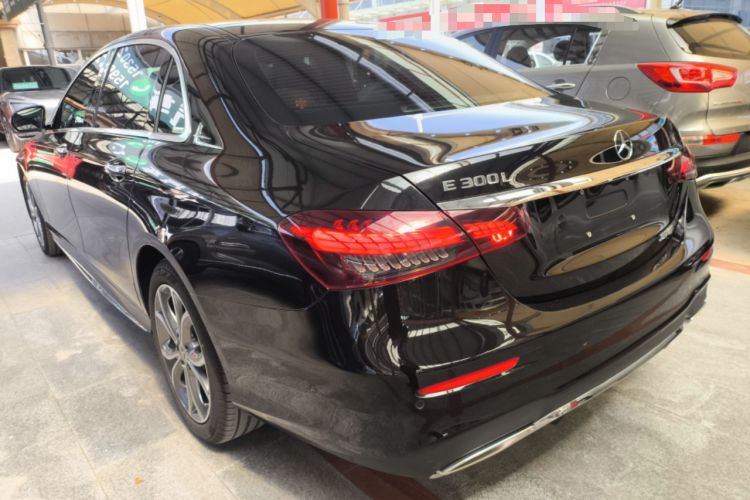 Used Mercedes-Benz E-Class 2022 Second Facelift E 300 L Sport Luxury Edition
