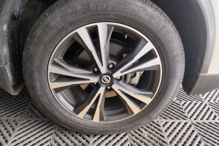 Used Nissan X-Trail 2017 2.5L CVT Luxury Edition 4WD