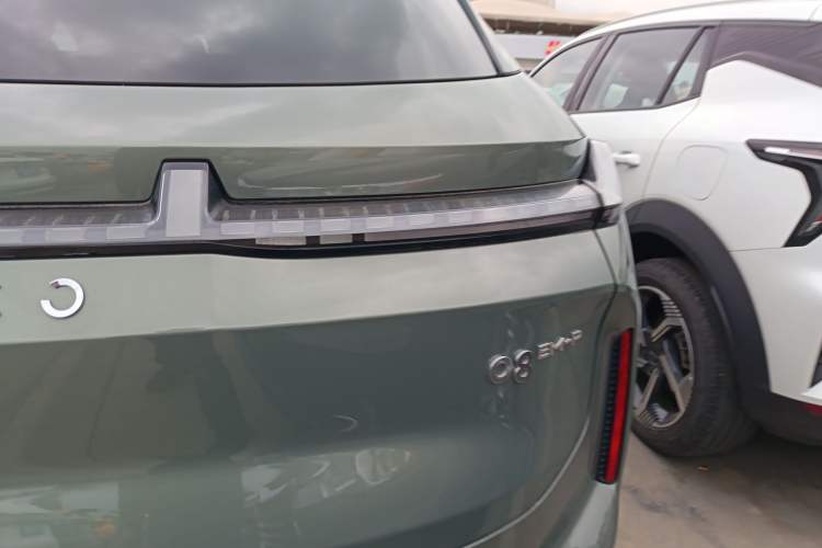 Used Lynk & Co 08 EM-P 2023 220km All-Wheel-Drive Performance Halo