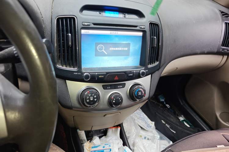 Used Hyundai Celesta 2011 1.6L Manual Comfort Edition