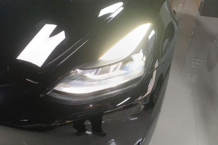 Used Tesla Model Y 2022 Rear-Wheel-Drive Version
