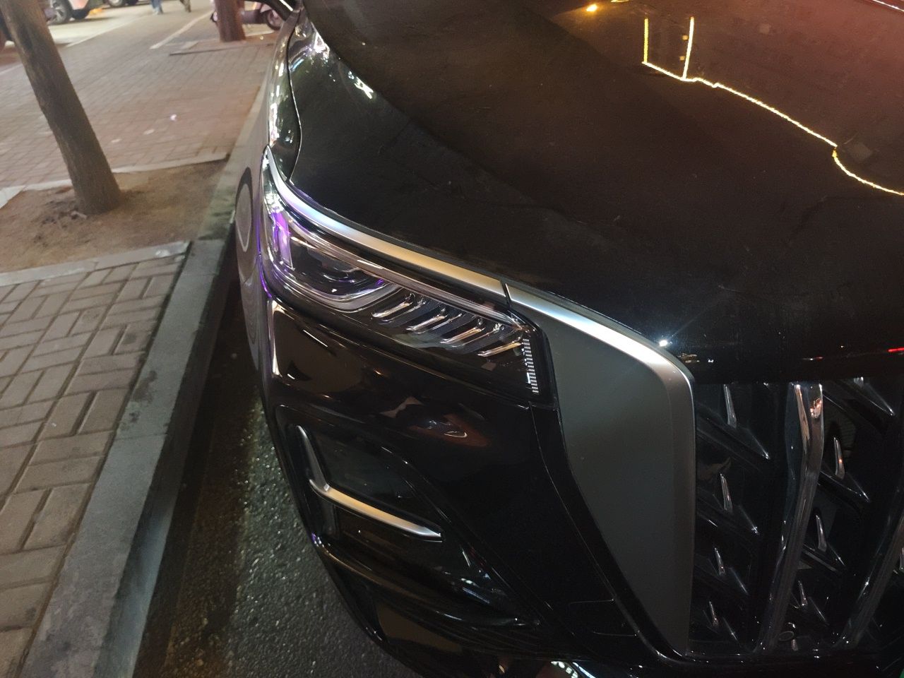 Hongqi HS5 2023 2.0T Qixiang Pro Edition — снимка 7