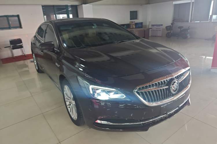 Used Buick LaCrosse 2018 28T Elite Edition