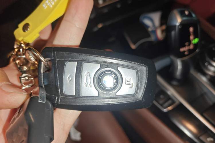 Used BMW 5 Series GT 2014 535i Leading Model Vehicle Key