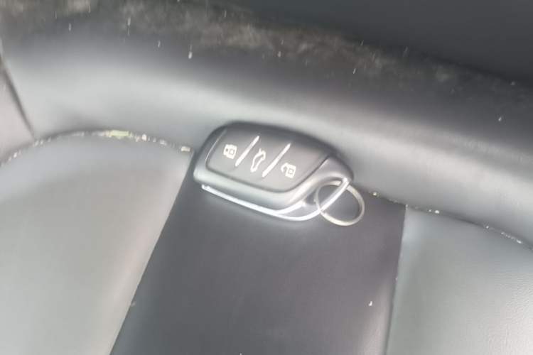 Used Roewe Clever 2022 311km QiQi BoBo Edition