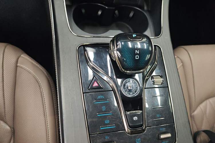 Used BYD Han 2020 DM Four-Wheel Drive Performance Edition Prestige Model
