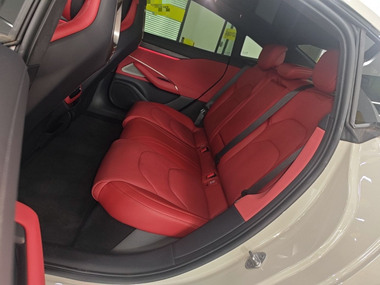 Xiaomi Auto SU7 2024 Four-Wheel Drive Ultra-Long Range Advanced Intelligent Driving Max Edition — снимка 20