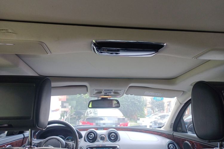 Used Jaguar XJ 2015 XJL 2.0T Two-Wheel Drive Panoramic Business Edition