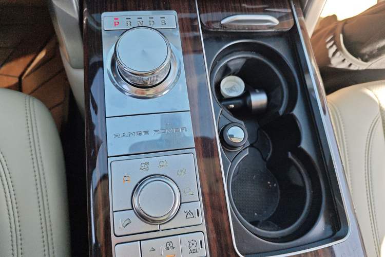 Used Land Rover Range Rover 2014 3.0 SC V6 Vogue