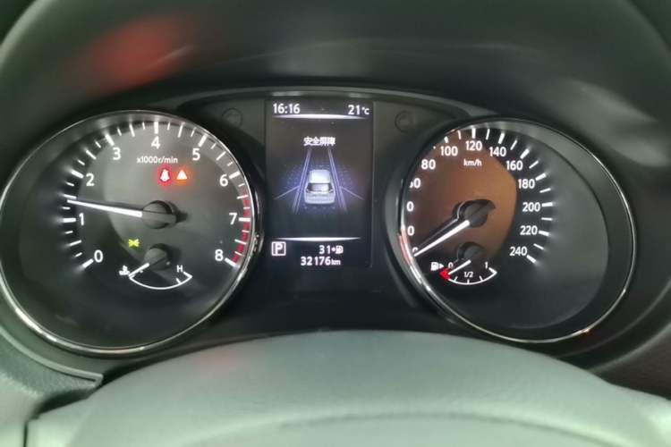Used Nissan X-Trail 2022 Revised Version 2.0L Two-Wheel Drive Smart Connect & Comfort Edition Instrument Cluster