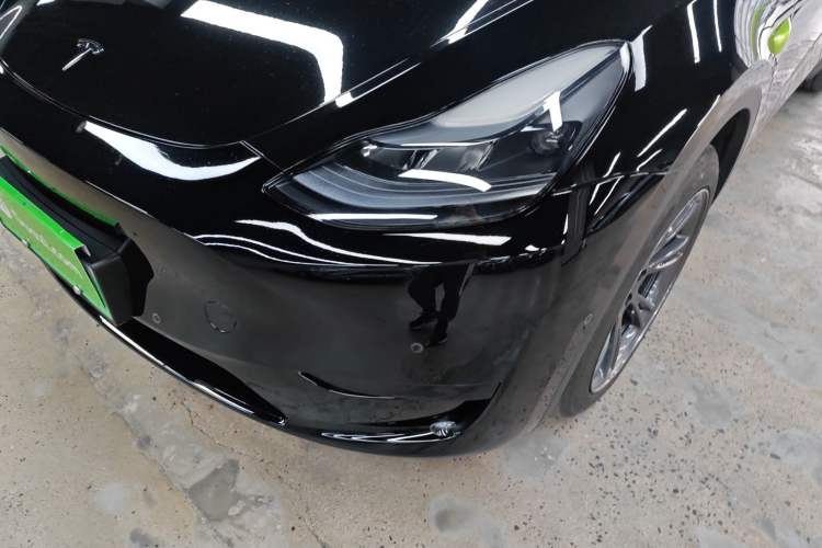 Used Tesla Model Y 2023 Rear-Wheel-Drive Version
