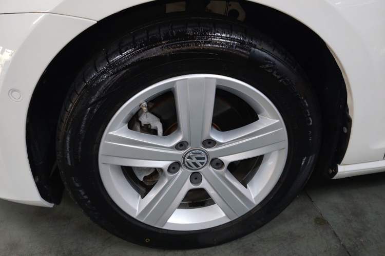 Used Volkswagen Golf 2017 230TSI Automatic Luxury Million-Vehicle Commemorative Edition