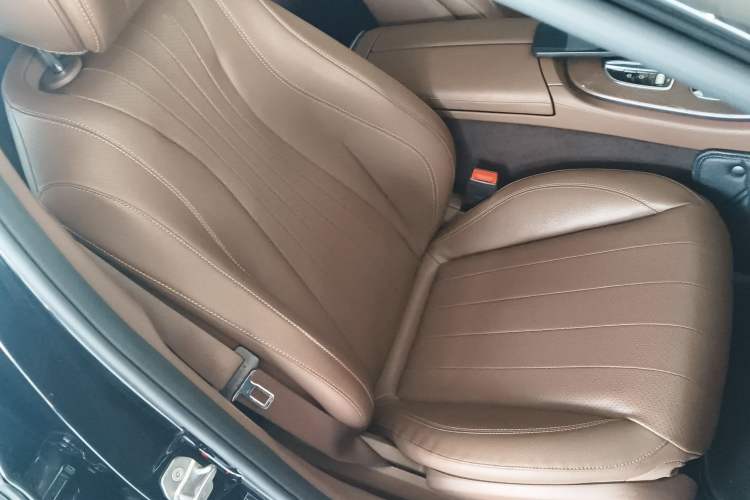 Used Mercedes-Benz E-Class 2021 E 300 L Luxury Model
