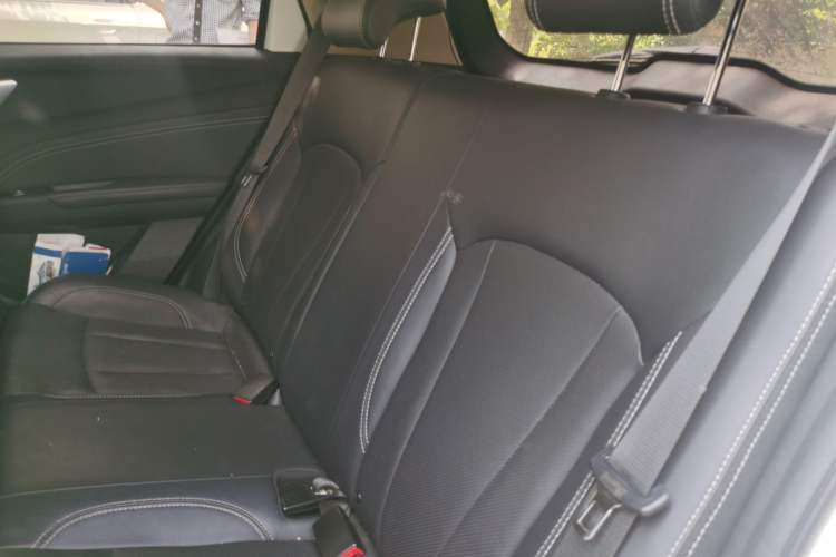 Used Geely Auto Vision X3 2019 Upgraded Model 1.5L CVT Prestige Version
