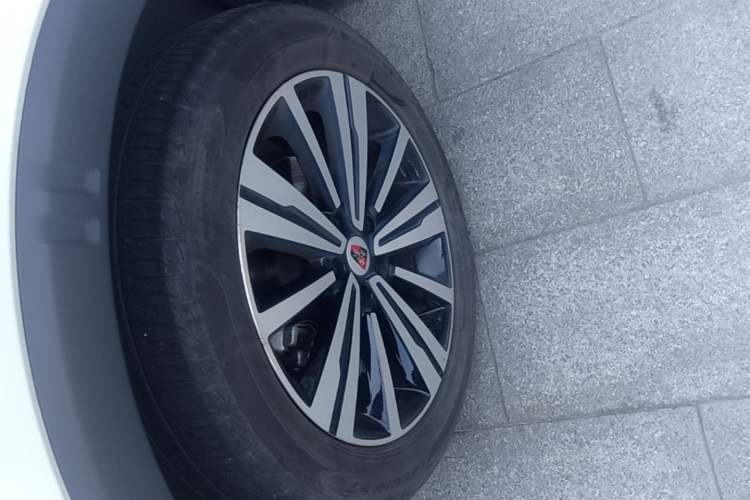 Used Roewe RX5 2020 20T Automatic 4G Connect Superior Flagship Edition