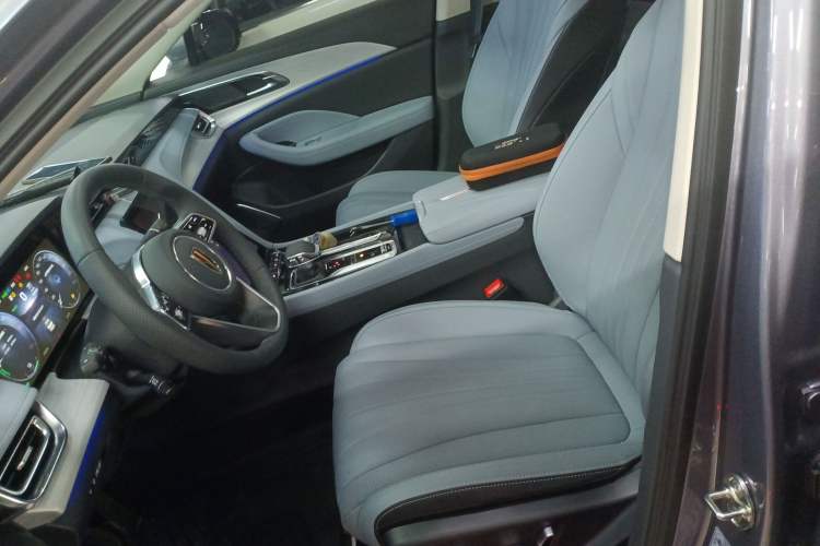 Used Hongqi H5 PHEV 2025 170 Super Hybrid Version