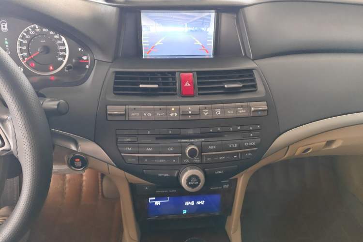 Used Honda Accord 2011 2.4L LX Audio And AC Panel