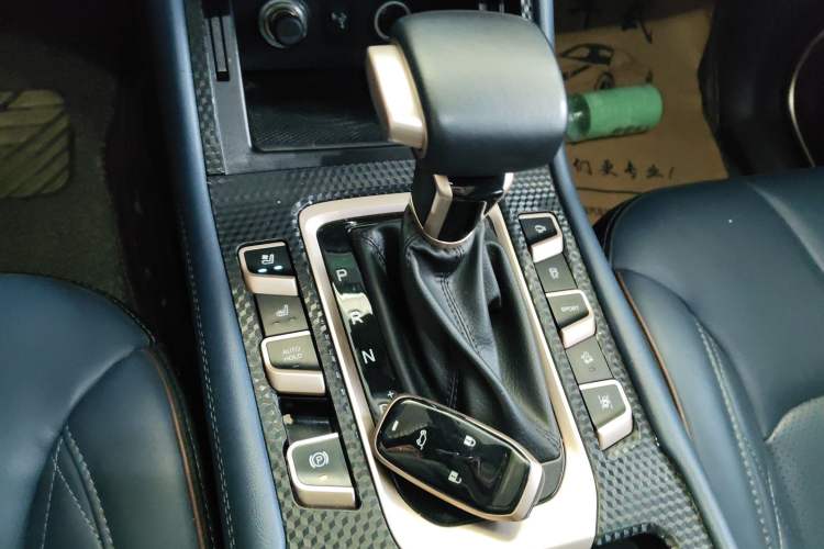 Used Oshan COS1 2018 1.5T Automatic Smart 7-Seater