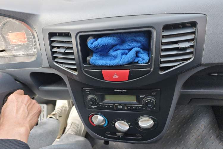 Used BAIC Weiwang 306 2016 1.0L Basic Version 7-Seater LJ465
