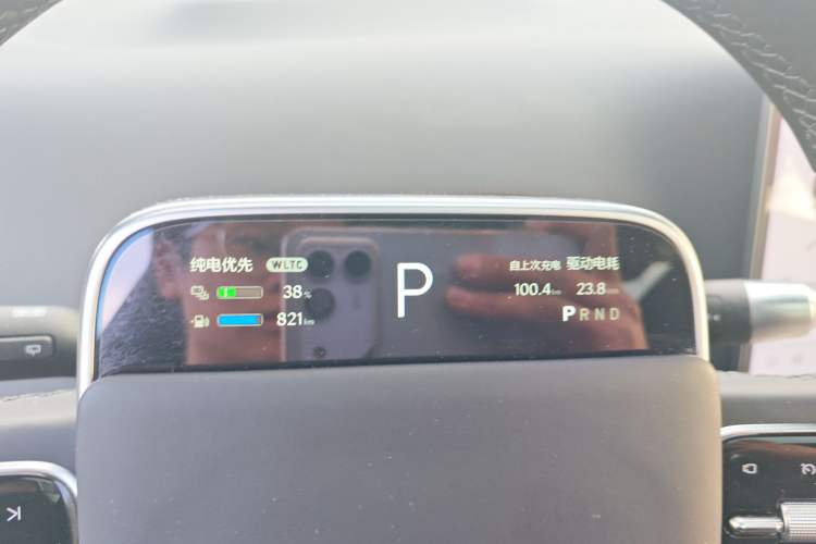 Used Li Auto L8 2025 Max Smart Refresh Edition
