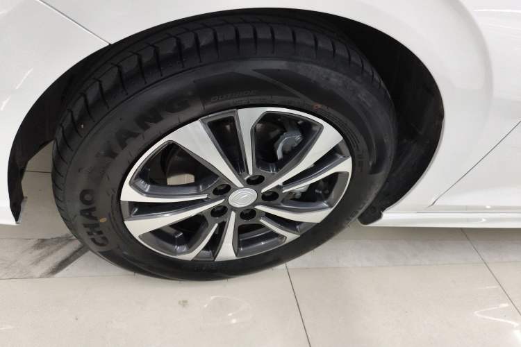 Used CHANGAN Eado 2025 PLUS 1.4T Dual-Clutch High-Energy Version
