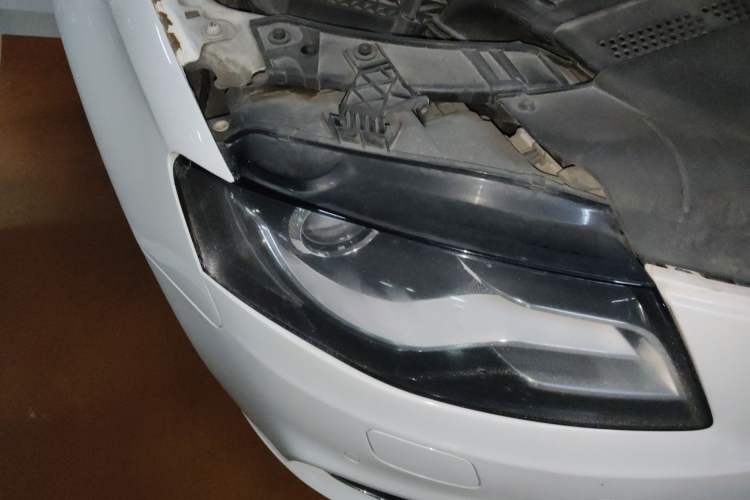 Used Audi A4L 2012 2.0 TFSI automatic Comfort trim level