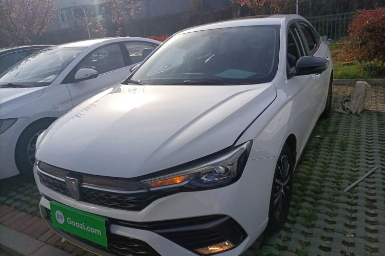 Used Roewe i5 2021 1.5L CVT Diamond Edition
