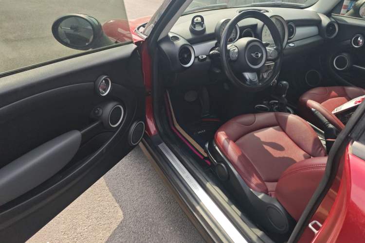Used MINI Clubman 2007 1.6L COOPER Fun Driver Seat