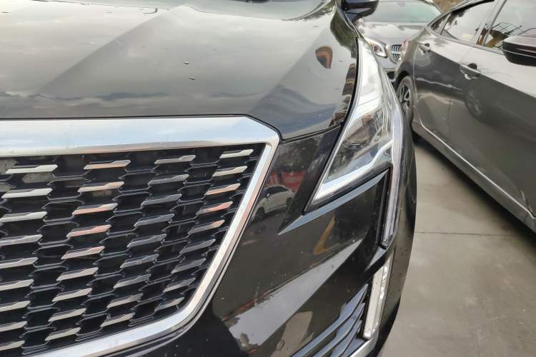 Used Cadillac XT5 2021 2.0T Two-Wheel Drive Luxury Version Left Front Headlight