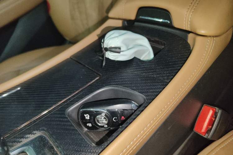 Used Buick LaCrosse 2016 28T Elite Model
