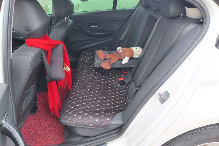 Used BMW 3 Series 2015 320i Fashion Model