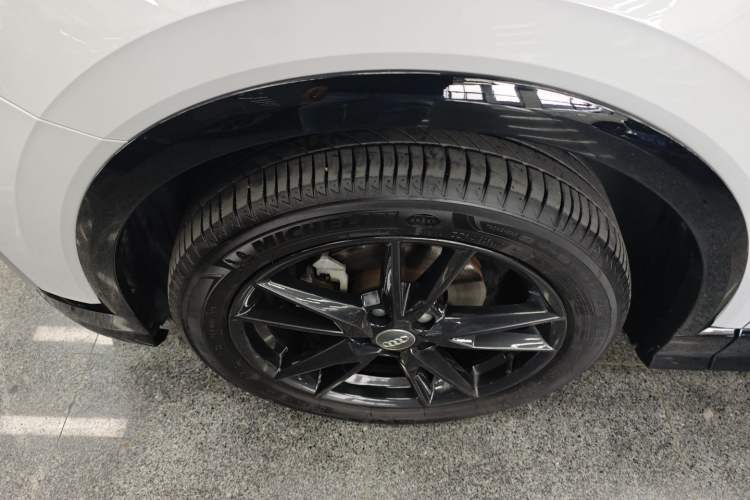 Used Audi Q2L 2018 35 TFSI Launch Exclusive Edition China VI Left Front Wheel Hub