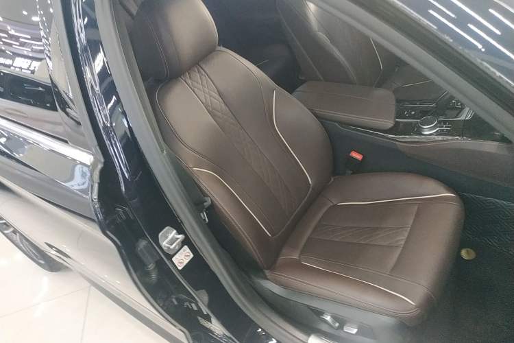 Used BMW 5 Series 2021 525Li M Sport Package
