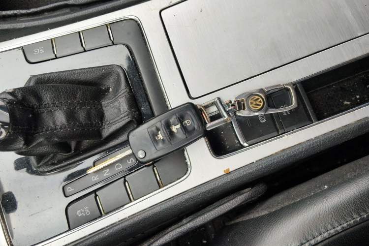 Used Volkswagen Passat 2013 1.8TSI DSG Prestige Edition Vehicle Key