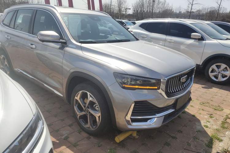 Used Geely Auto Monjaro L 2024 2.0TD DCT EVO Two-Wheel Drive Long-Range Version Front Right 45 Deg