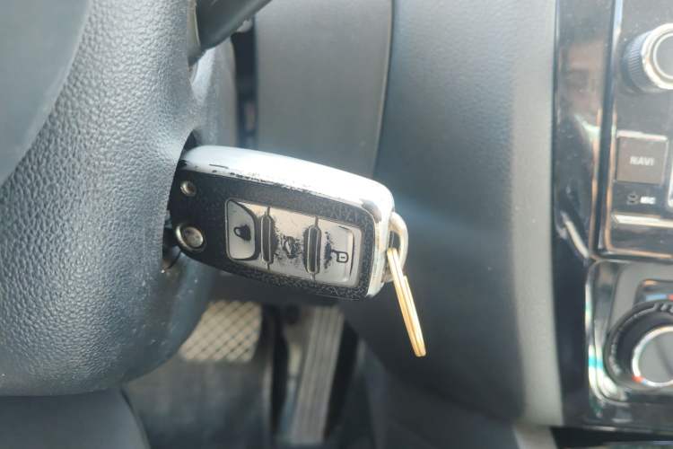 Used Volkswagen Sagitar 2015 1.6L Automatic Comfort Model