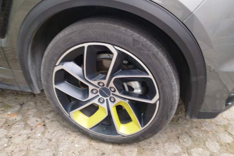 Used Lynk & Co 05 2020 2.0TD Two-Wheel Drive Shine Halo