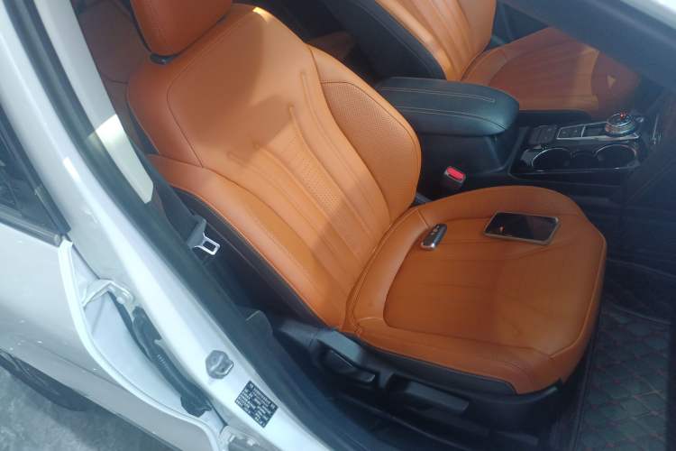 Used Ford Escape 2020 EcoBoost 245 Four-Wheel Drive Luxury Edition