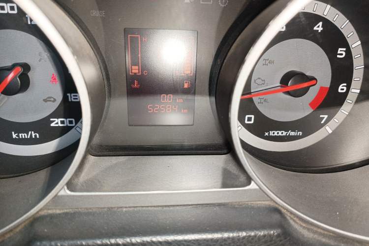 Used Land X8 2012 Explore Edition 2.0L Urban Pioneer Version