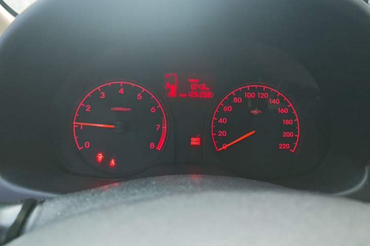 Used Hyundai Verna (older generation) 2014 1.4L Manual Smart GLS Trim Instrument Cluster