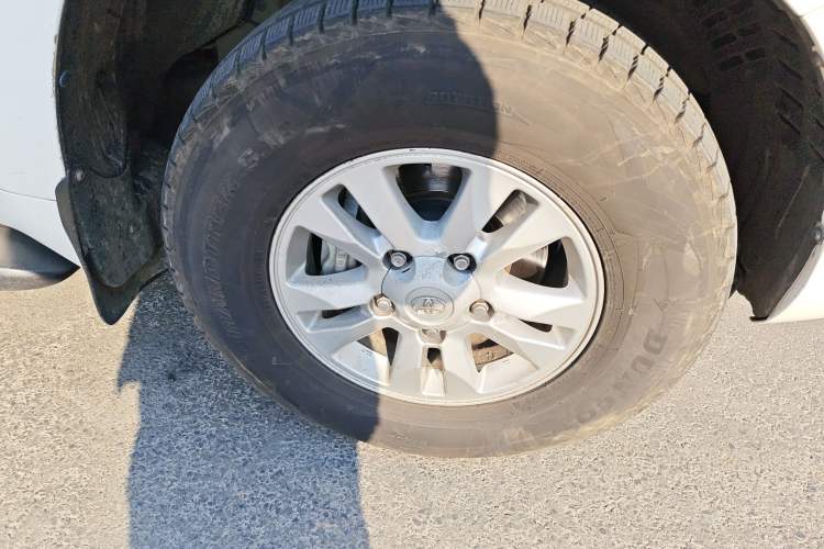 Used Toyota Land Cruiser 2012 4.6L Automatic VX-R
