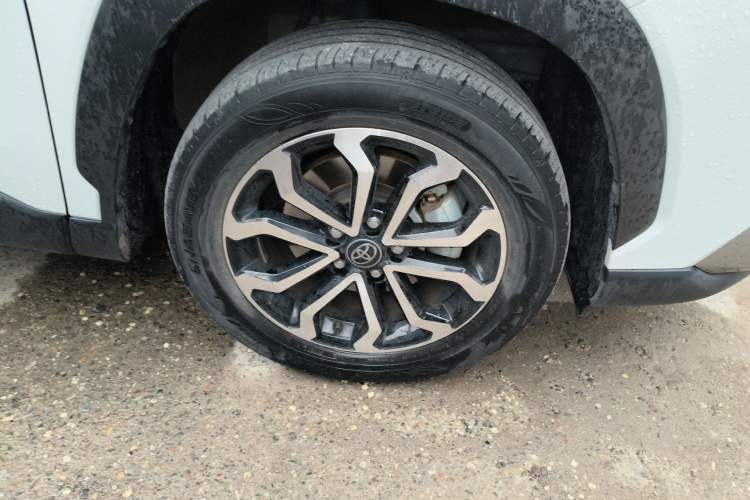 Used Toyota FRONTLANDER 2024 2.0L Smart Electric Hybrid Dual-Engine Luxury Edition
